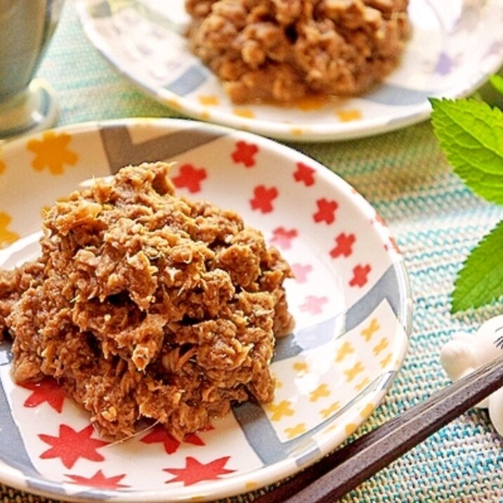 おかずやおつまみに♪鯖の水煮缶deしっとりそぼろ